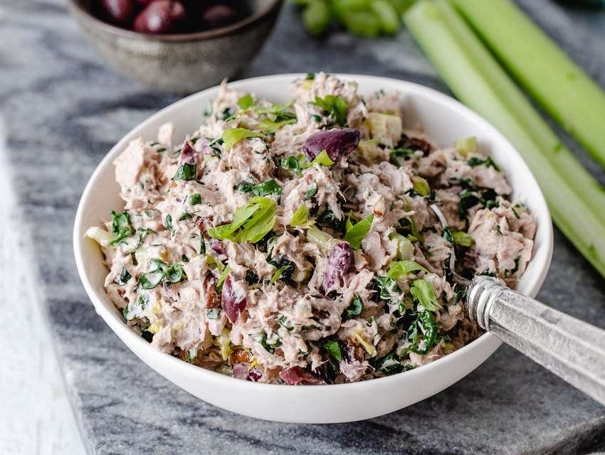 Ilustrasi salad tuna