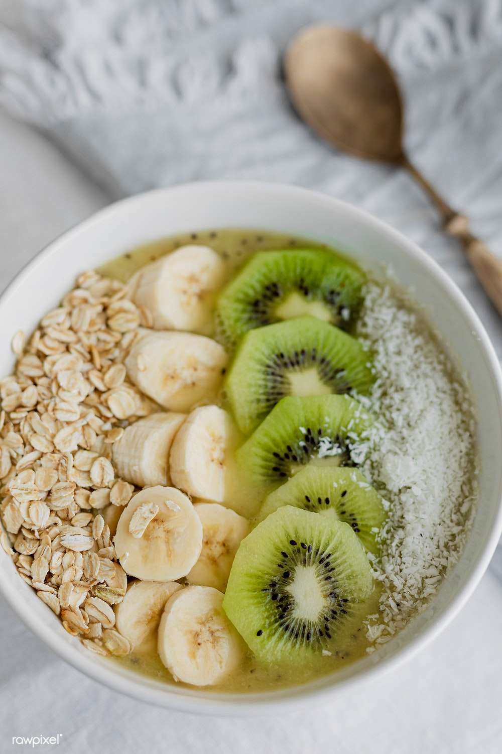 smoothies bowl kiwi