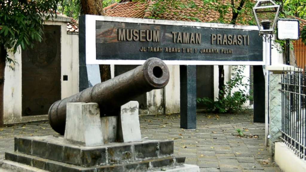 Museum Taman Prasasti