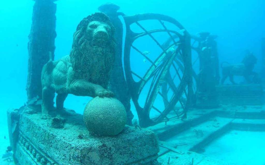 Neptune Memorial Reef Makam Bawah Laut