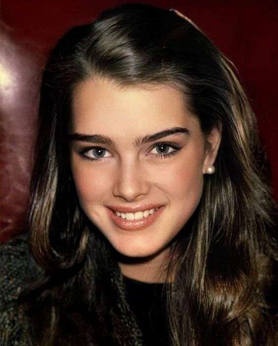 Ilustrasi Brooke Shields