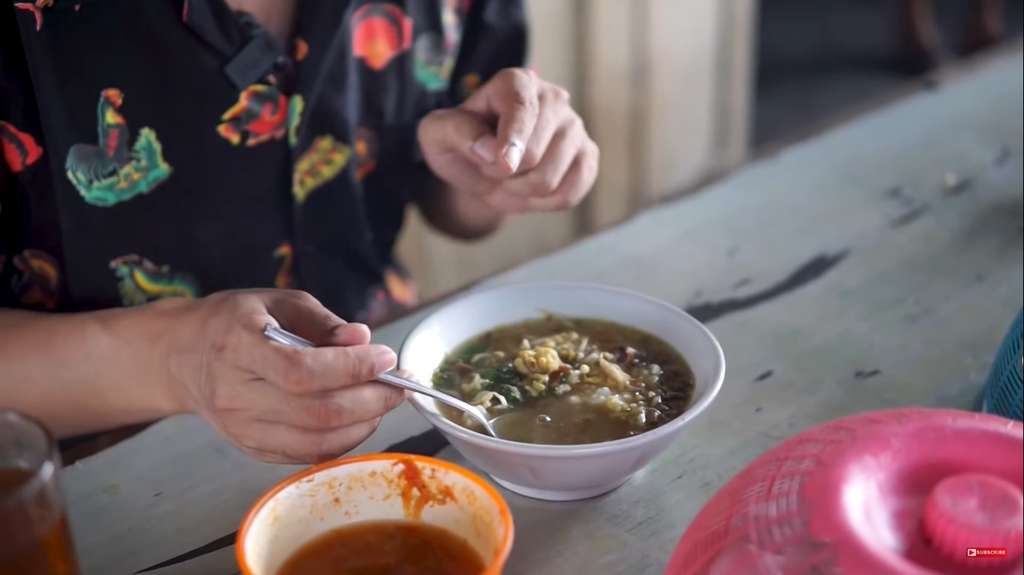 Soto Gunting Pak Randi Klaten