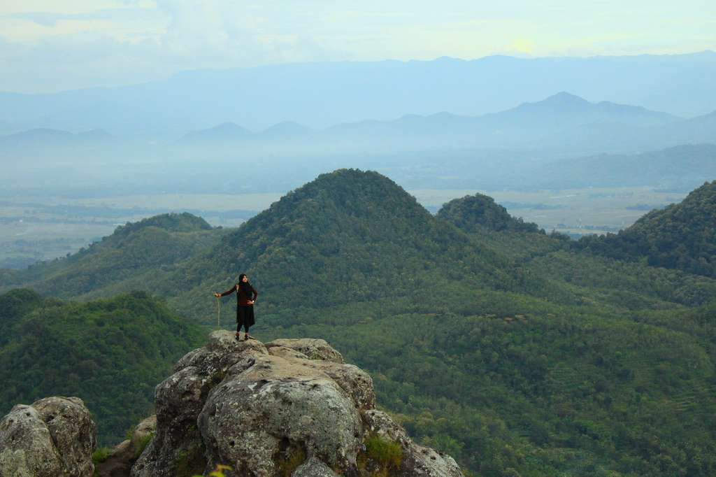 Bukit Cumbri Wonogiri