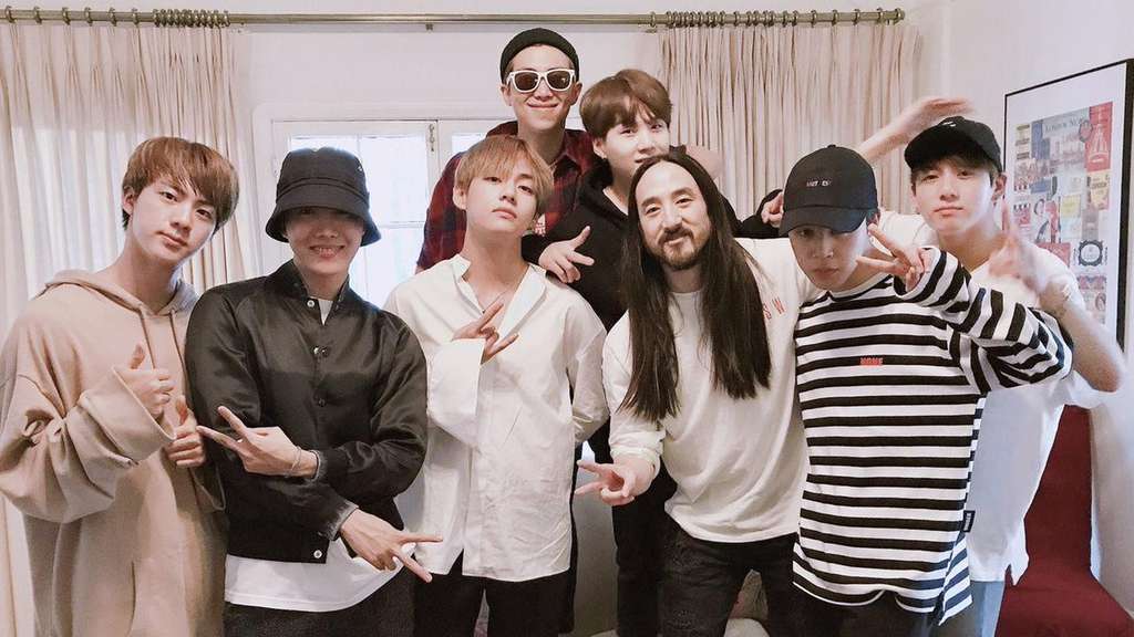 BTS dan Steve Aoki