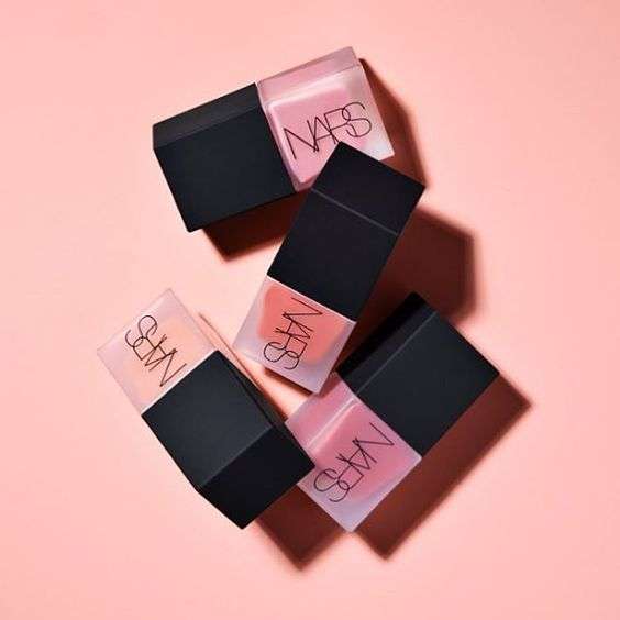 Ilustrasi Nars Liquid Blush