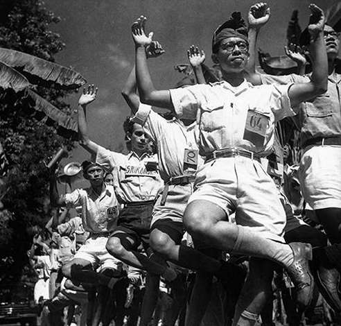 Perploncoan di Universitas Indonesia, Jakarta - April 1945