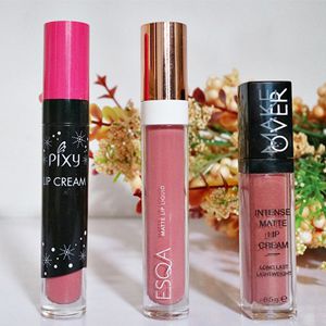 Ilustrasi Lipstick Warna Pink Kecoklatan