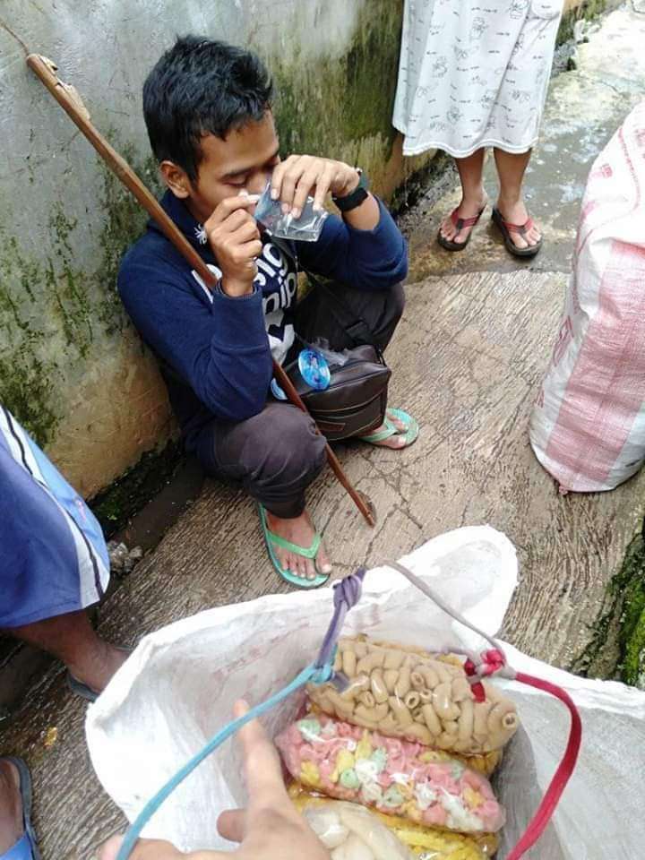 Pedagang Kerupuk