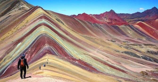 Gunung Vinicunca