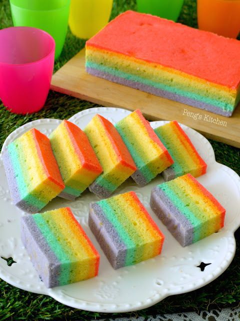 Ilustrasi Rainbow Cake Kukus