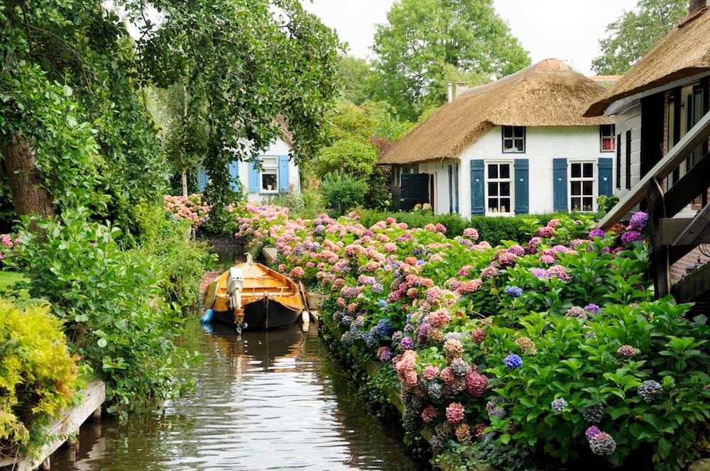 Desa Giethoorn Belanda