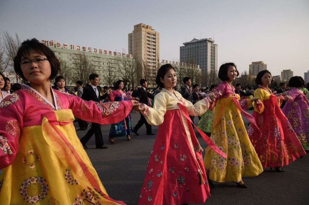 Hanbok Korea Utara