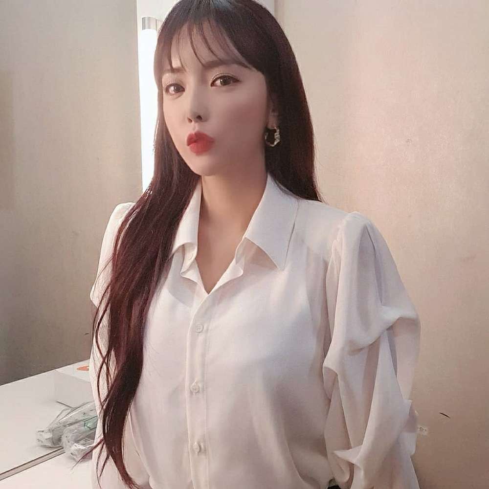 Hong Jin Young