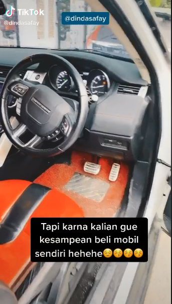 Mobil Baru Dinda Shafay