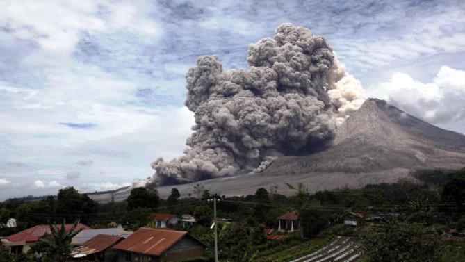 Penyebab Gunung Sinabung Meletus