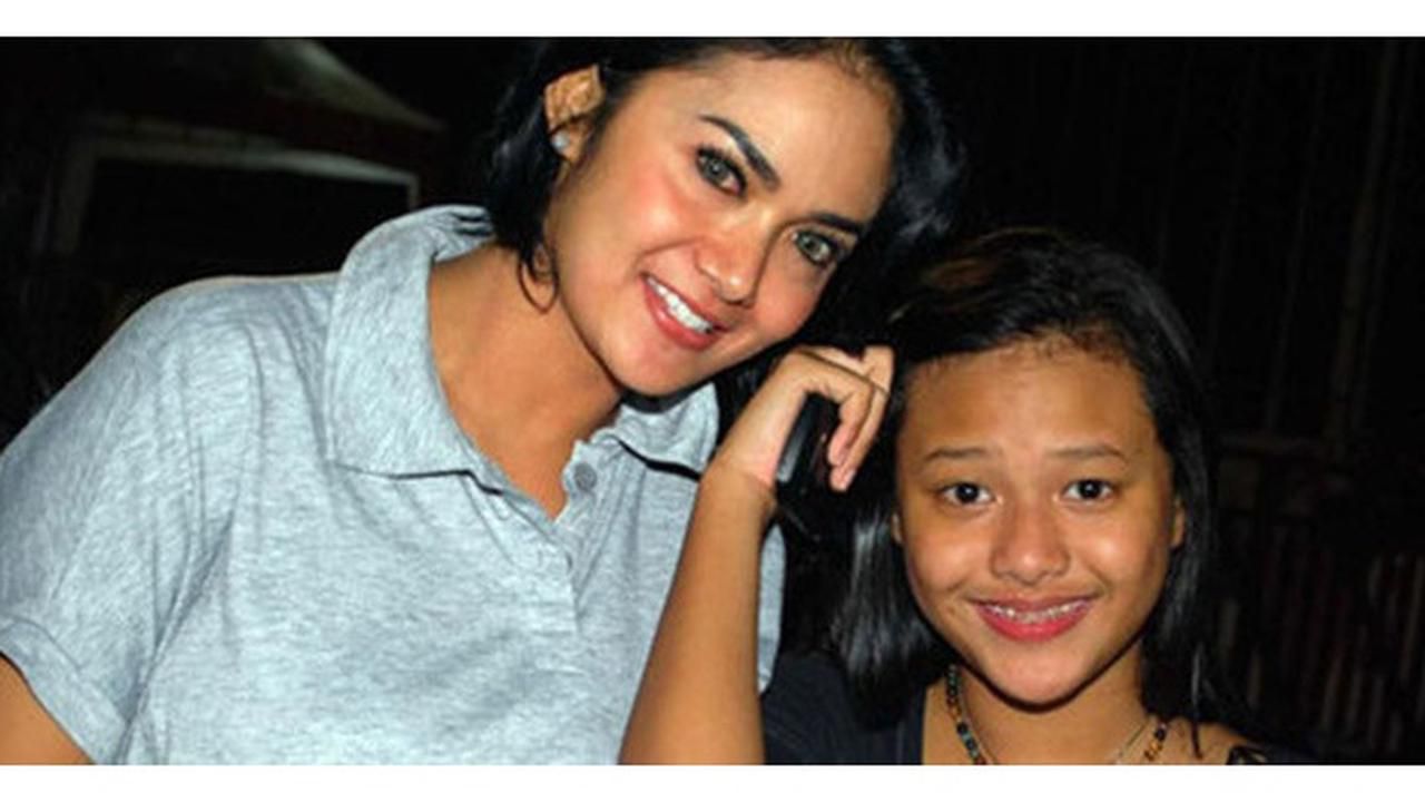 Krisdayanti dan Aurel