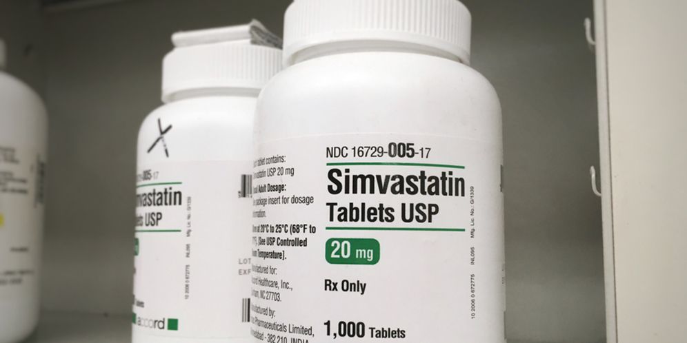 Simvastatin adalah