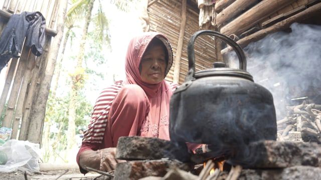Janda di Pandeglang Hidup di Gubuk Selama 30 Tahun
