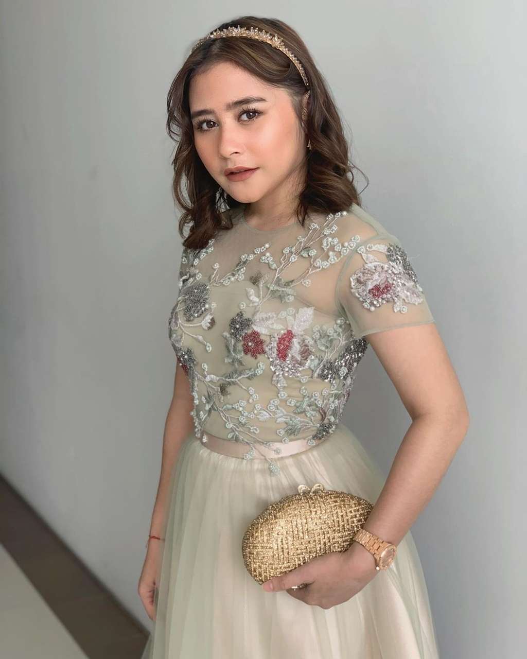 Prilly Latuconsina