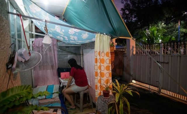 Perjuangan Dokter dari Filipina Lindungi Keluarga dari Corona