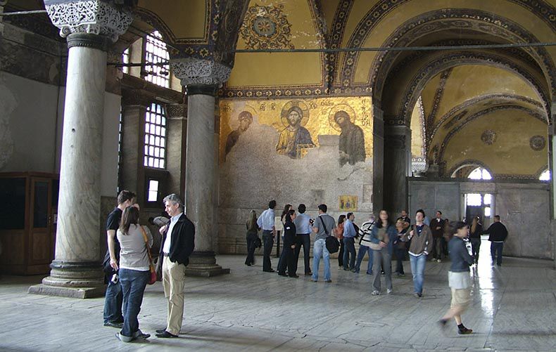 Mozaik Yesus di Hagia Sophia