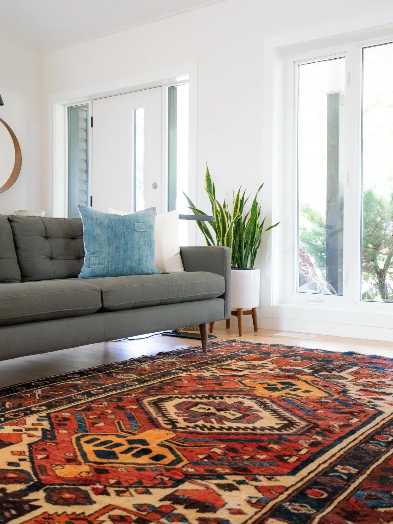 Tips Memilih Karpet Sesuai dengan Warna dan Motif