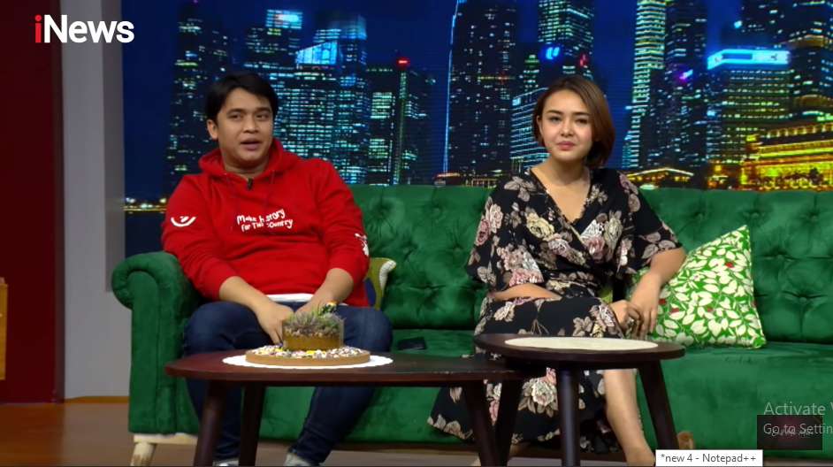 Billy Syahputra dan Amanda Manopo dalam acara Call me Mel