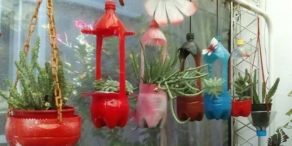 Cara Membuat Pot Bunga dari Botol Bekas