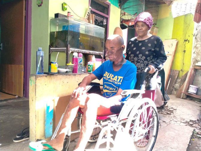 Kisah Pak Yana, Driver Ojol yang Sakit Kanker