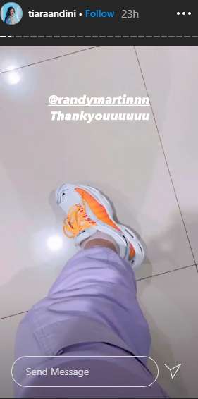 Sepatu dari Randy Martin