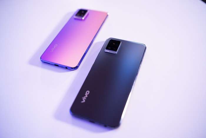 Vivo V20 dan Vivo V20 SE