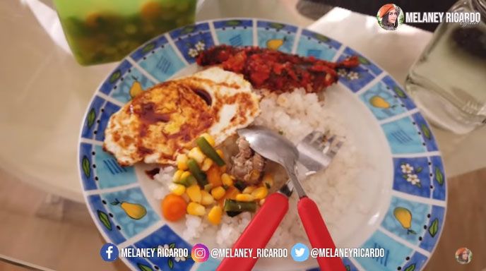Rahasia Diet Melaney Ricardo