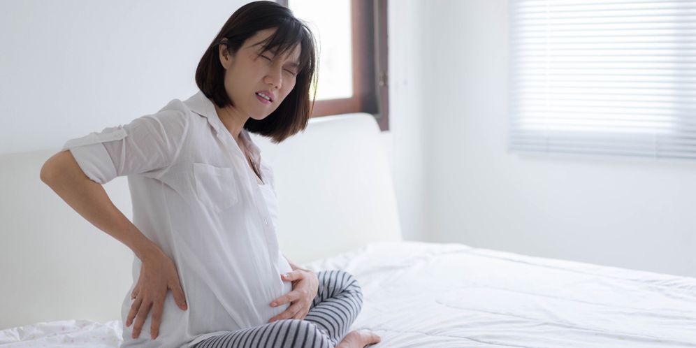 Ilustrasi ibu hamil sakit pinggang