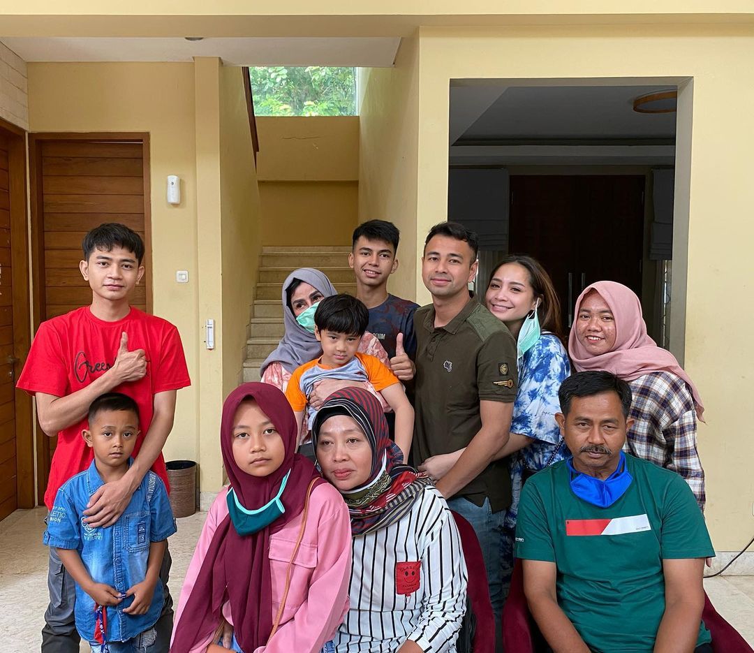 Raffi Ahmad Bertemu Keluarga Dimas