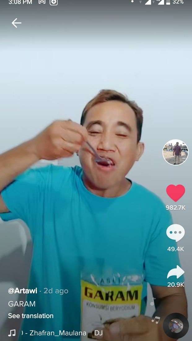 Konten Bapak-bapak di TikTok Mukbang Garam