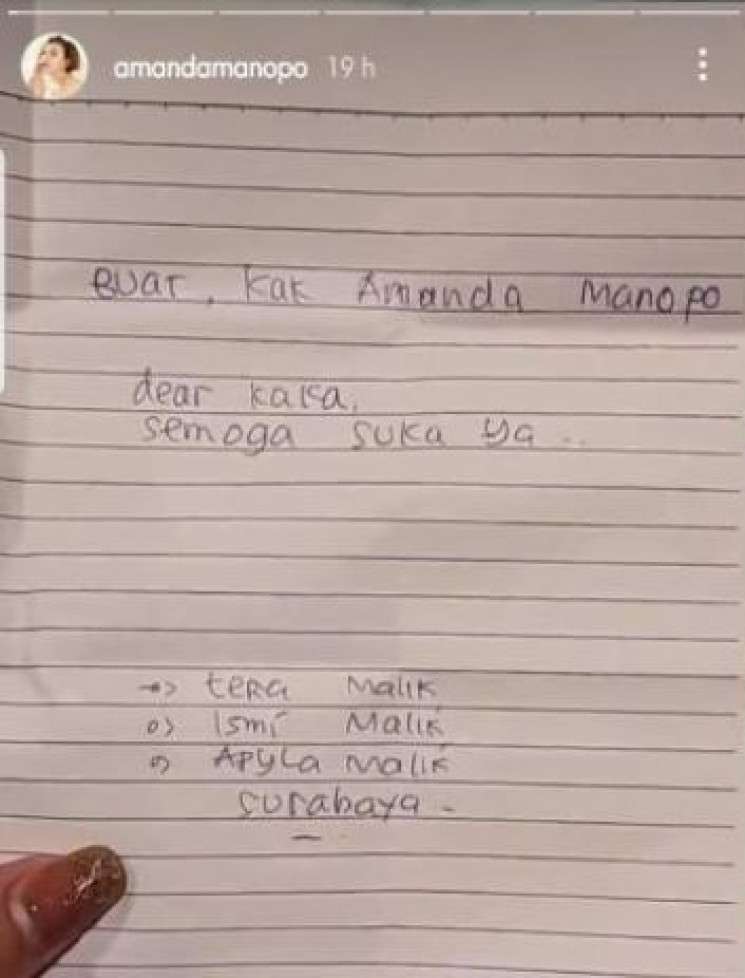 Hadiah Fans untuk Amanda Manopo