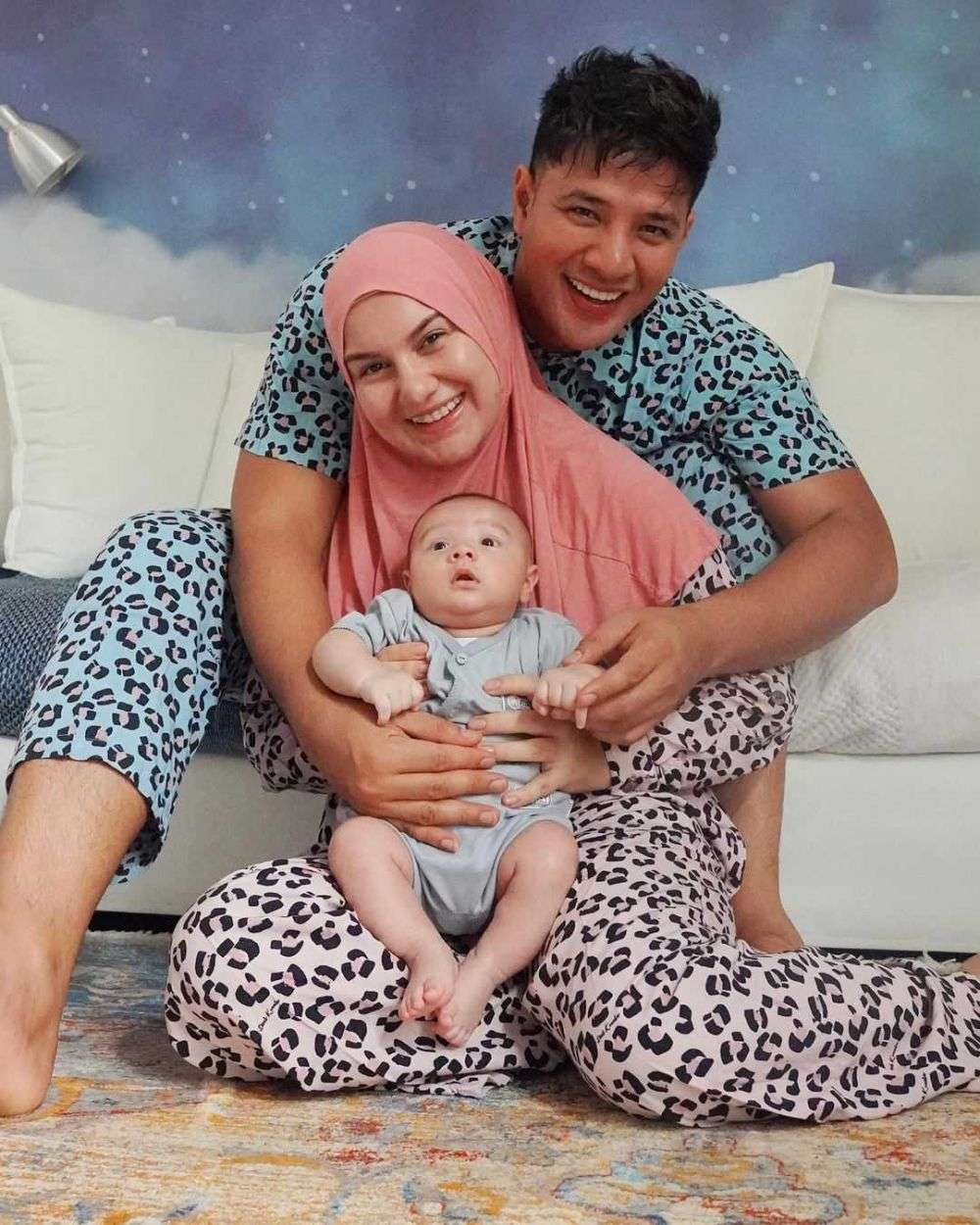 Potret Mesra Irish Bella dan Ammar Zoni