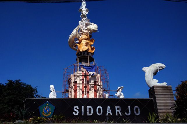 Wisata Sidoarjo - Monumen Jayandaru
