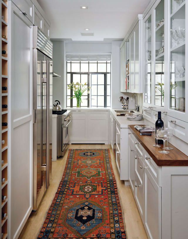 Meletakkan Karpet di Area Dapur