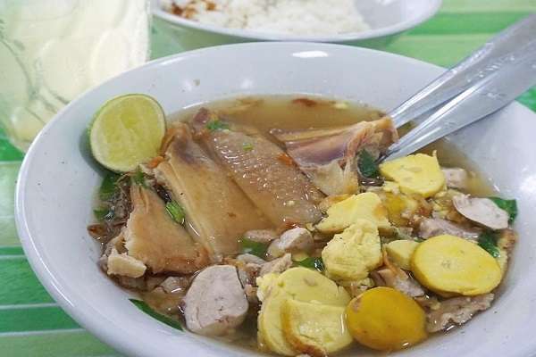 Wisata Kuliner Klaten - Sop Ayam Pak Min