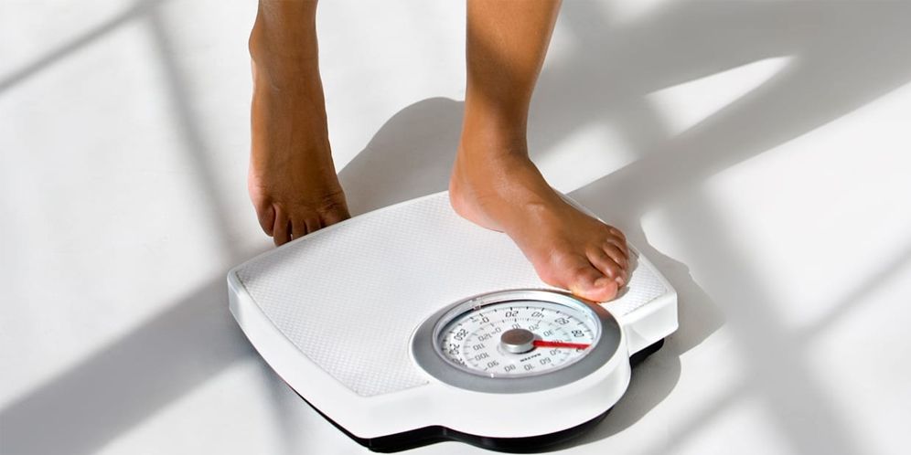 Ilustrasi timbang berat badan