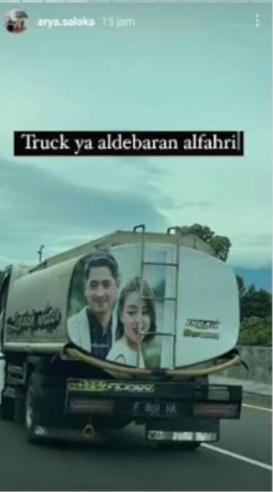 Gambar Ikatan Cinta di Truk