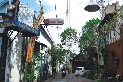Wisata Kota Solo - Kampung Batik Kauman