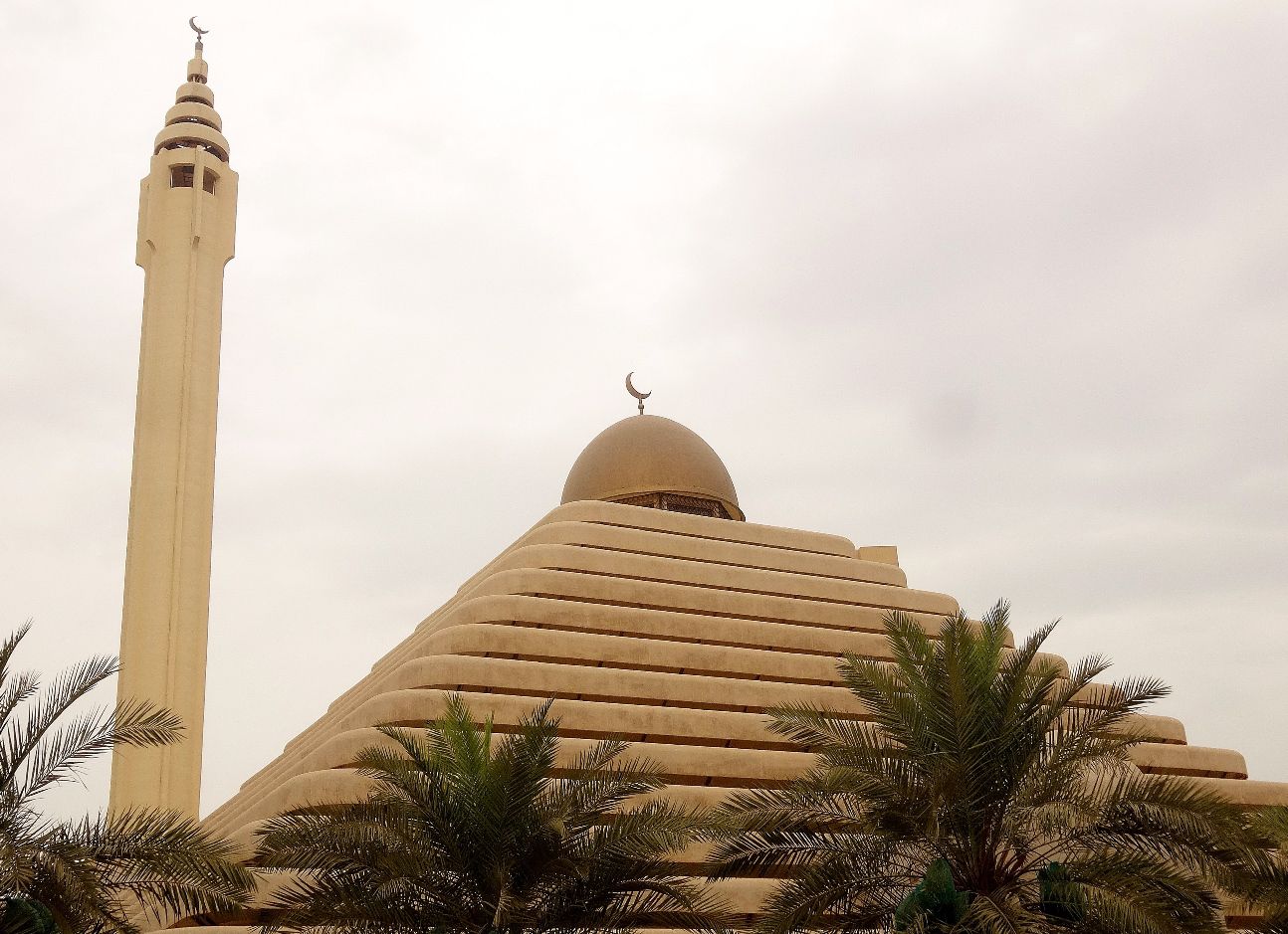 Masjid Piramida