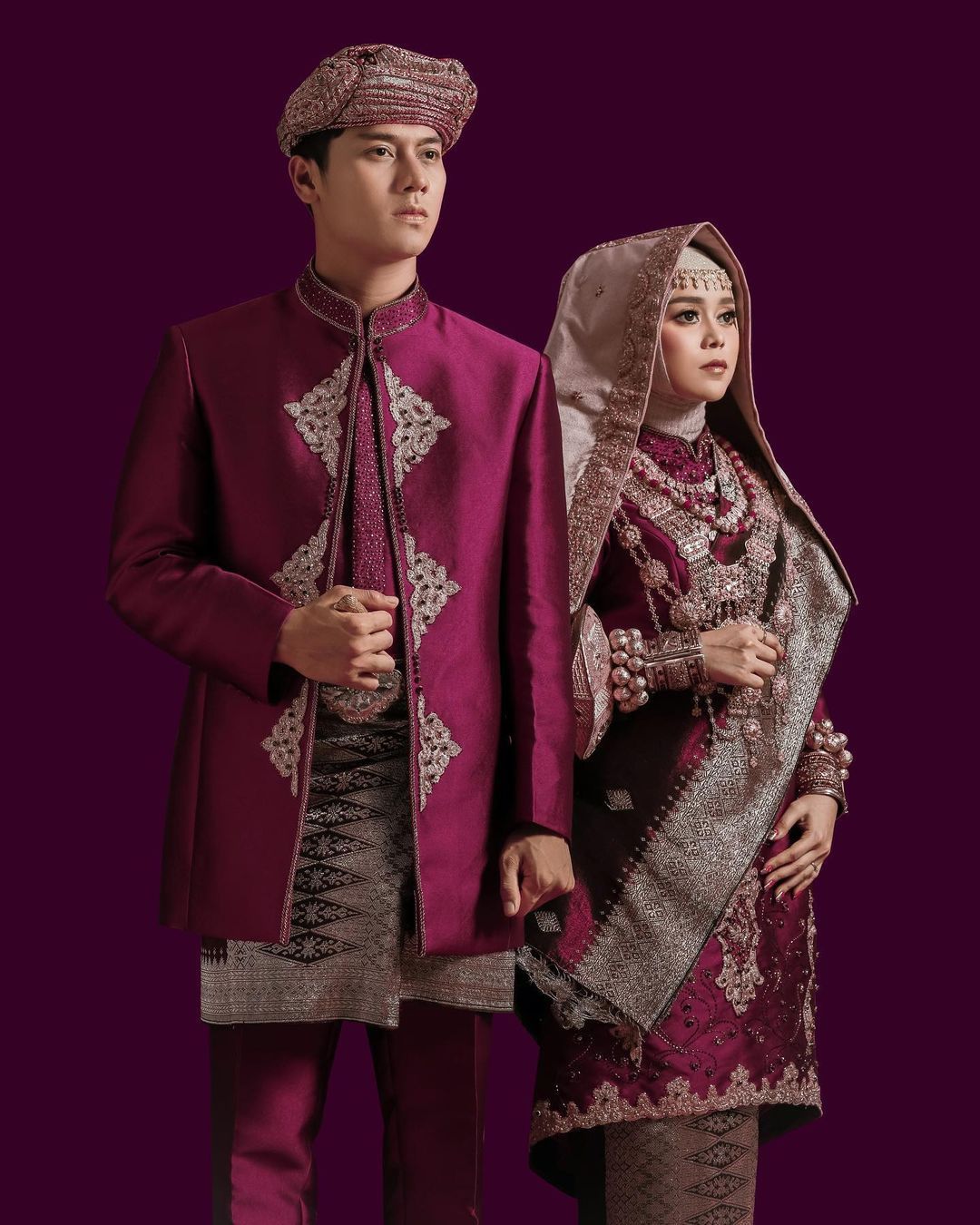 Potret Prewedding Rizky Billar dan Lesti Kejora Pakai Adat Minang