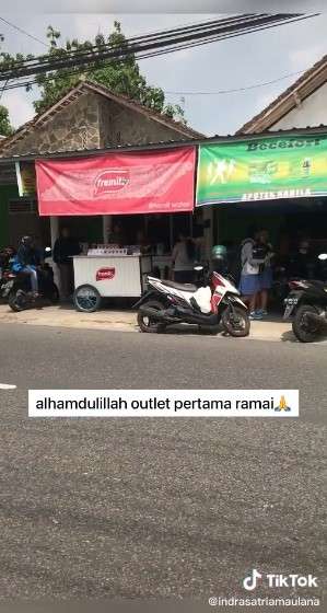 Pemuda Driver Ojol