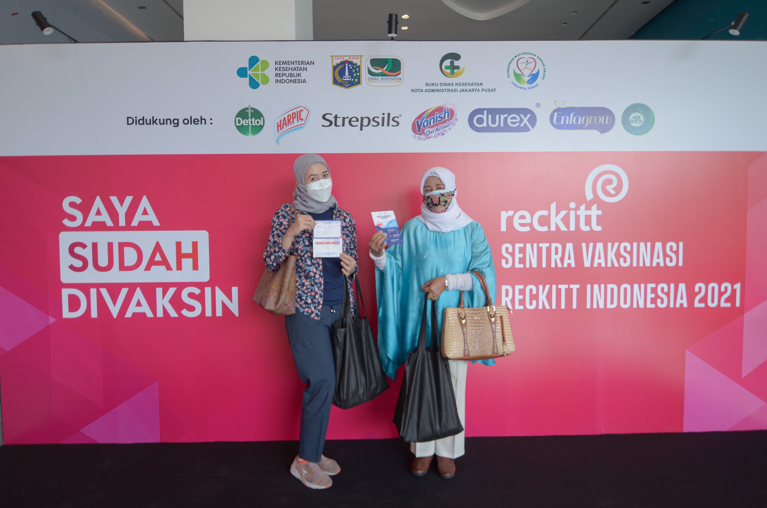 Reckitt Indonesia Adakan Pusat Vaksinasi Massal