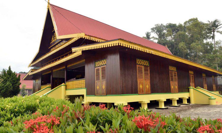 Tempat Wisata di Tanjung Pinang - Balai Adat Indra Perkasa