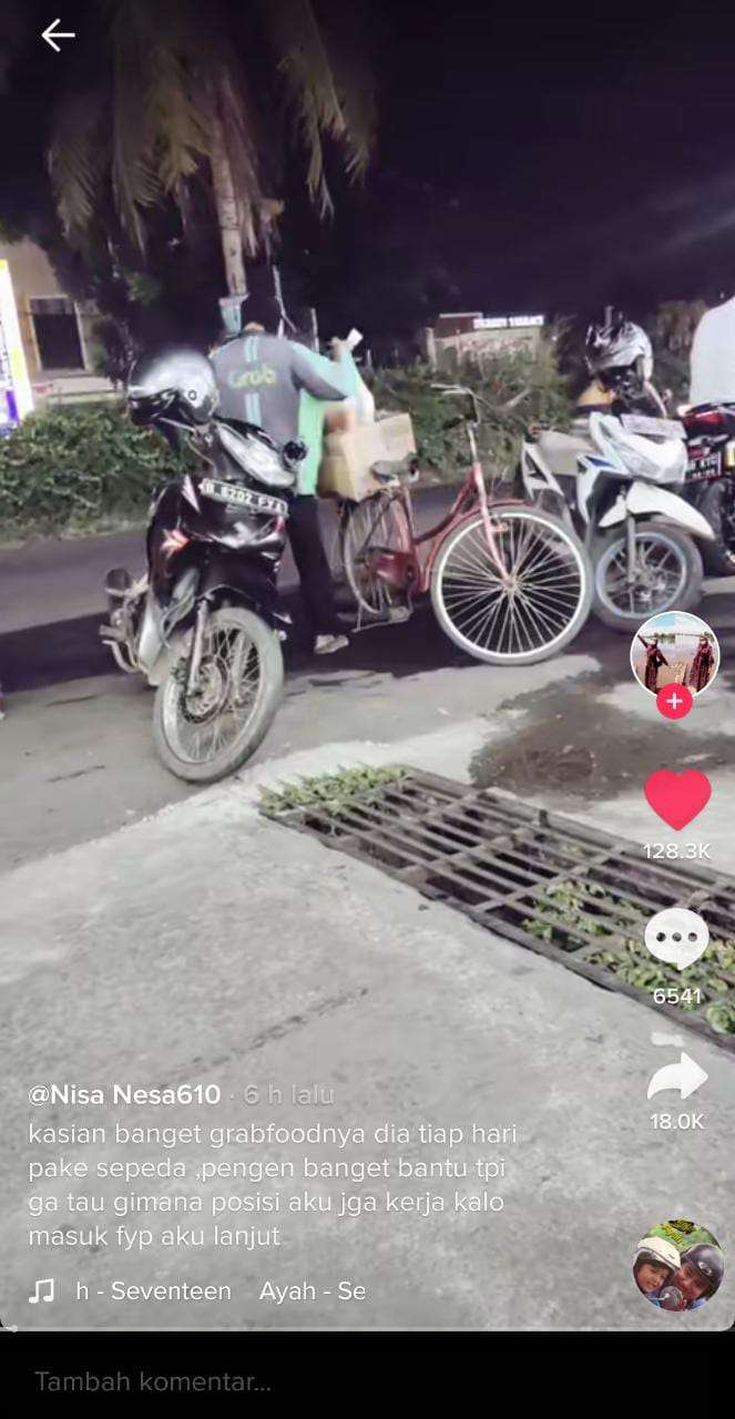 Ojol Pakai Sepeda