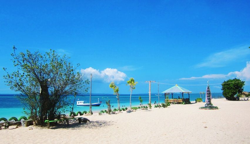 Tempat Wisata di Kupang -  Pantai Tablolong